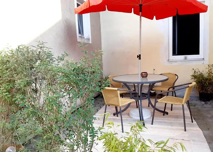 Grosse Altbauwohnung Auf Dem Land 아파트 Kallham