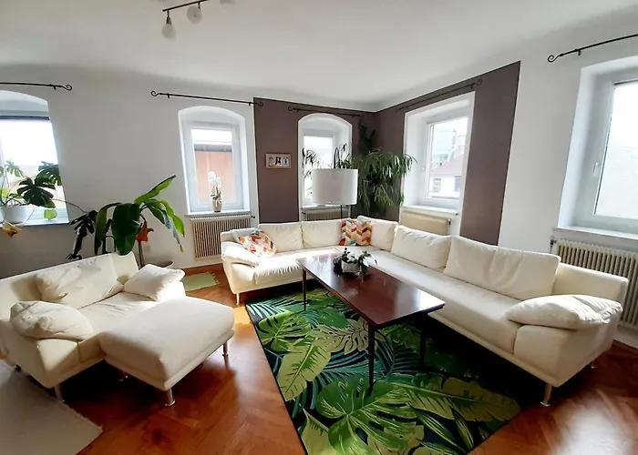 아파트 Grosse Altbauwohnung Auf Dem Land Kallham