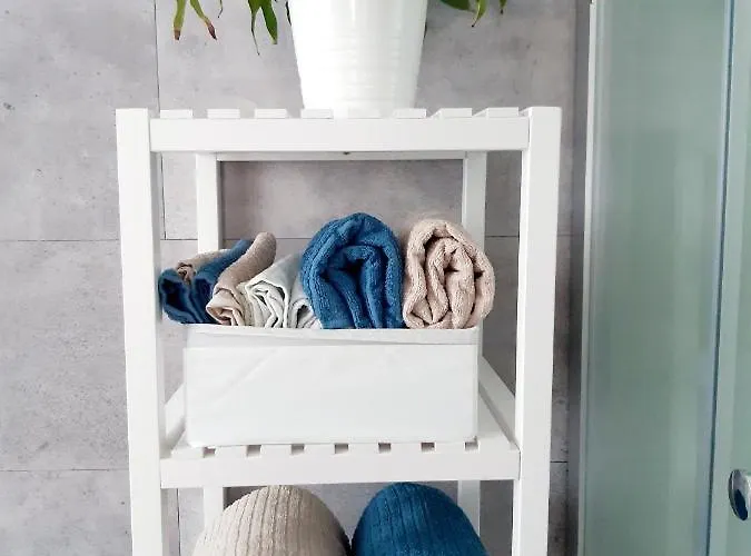 Grosse Altbauwohnung Auf Dem Land Daire