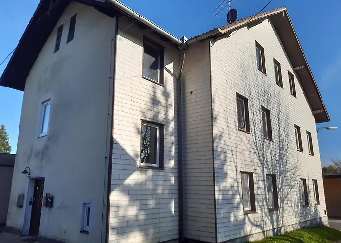 Grosse Altbauwohnung Auf Dem Land