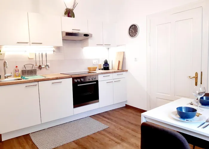 Daire Grosse Altbauwohnung Auf Dem Land Kallham